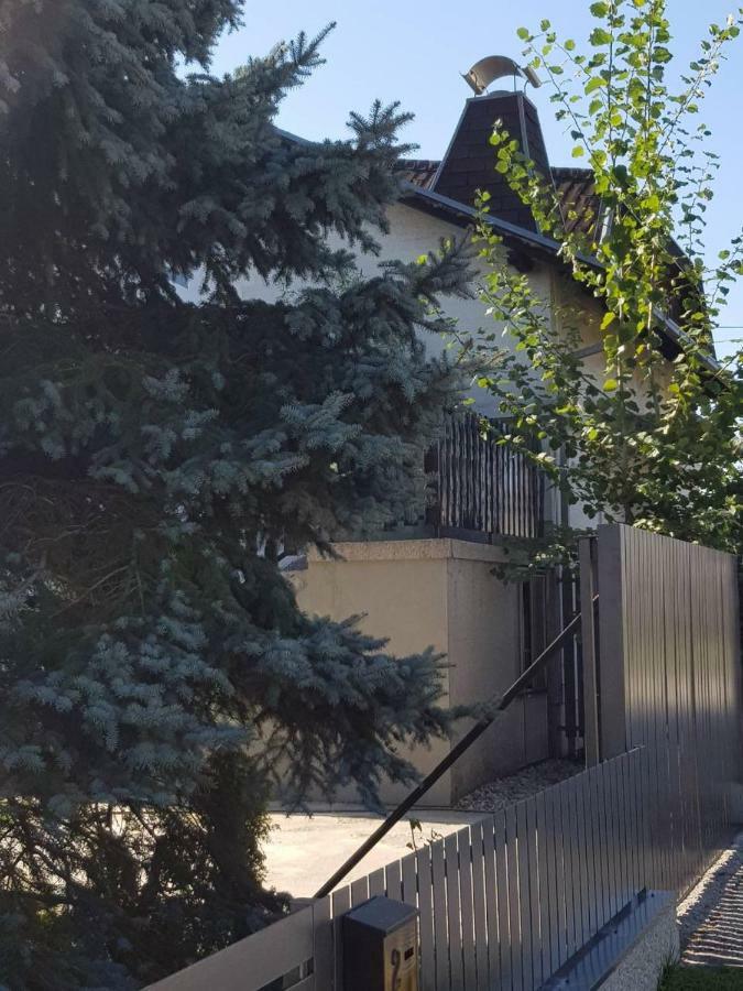 Studio Apartman Gradna Samobor Exteriör bild